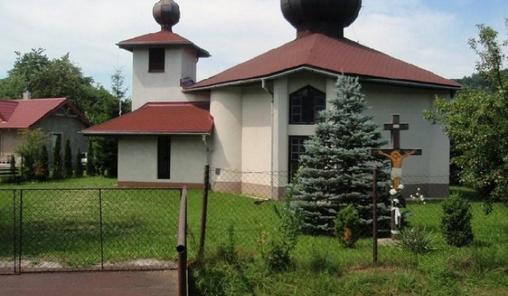 Obec a okolie